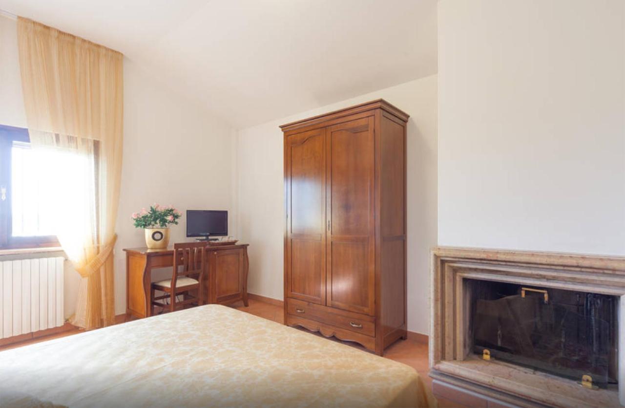 Cascina Tabachera X10 Country House Sirmione Garda Lake ปอสโซเลงโก ห้อง รูปภาพ